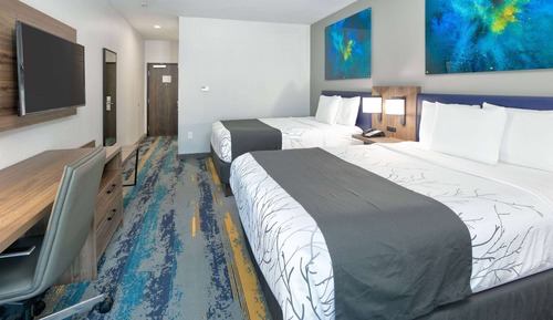 Habitación, 2 camas de matrimonio, no fumadores (Mobility,Hearing,Tub w/Grab Bars)