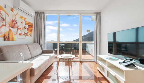 Suite, baño privado, vistas al mar (CAT. 7)