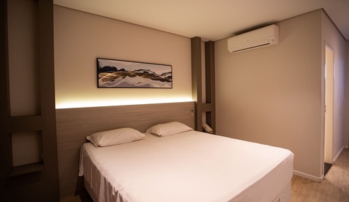 Habitación estándar con 1 cama doble o 2 individuales