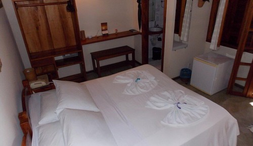 Room, Garden View