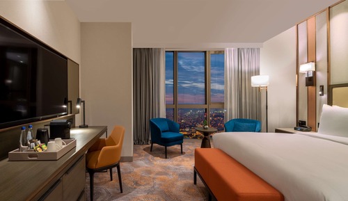 King Guestroom with Terrace