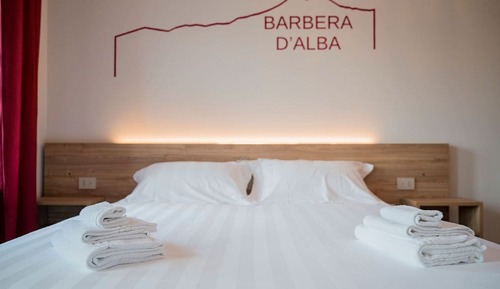 Habitación Confort (Barbera D'Alba)
