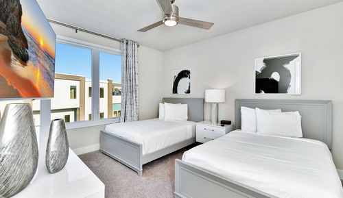 Habitación estándar, varias camas (5 Bedroom Luxury Two Story Condo)