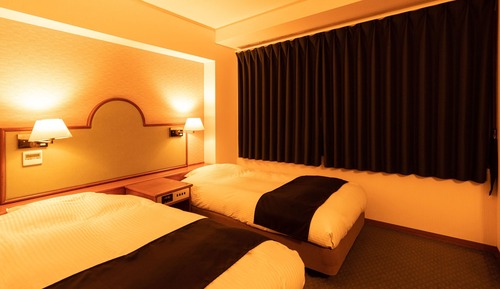 Habitación estándar con 2 camas individuales, no fumadores (17sqm, with Bath, No View)