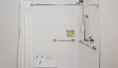 Habitación estándar, 2 camas de matrimonio (Communications Accessible)