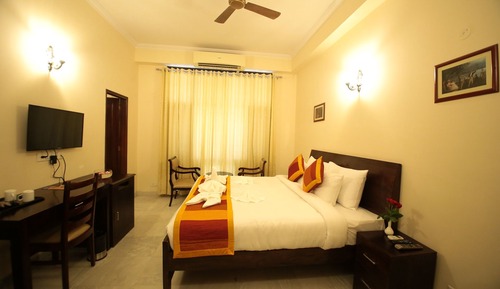 Habitación doble superior, 1 cama de matrimonio, fumadores