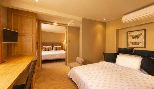 Habitación cuádruple Confort