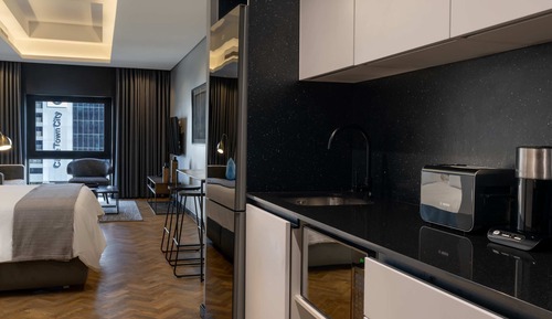 Estudio Deluxe, 1 cama de matrimonio grande, vistas a la montaña