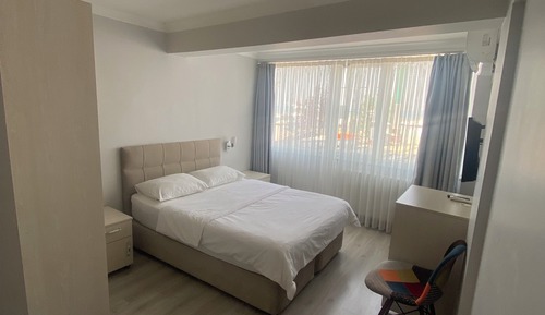 Habitación estándar, no fumadores, vistas parciales al mar
