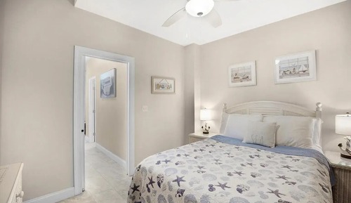 Estudio superior, baño privado (Dolphin Studio)