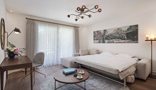 1 Bedroom Suite Pool View Terrace