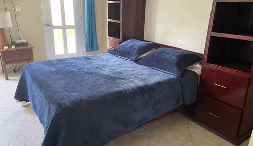 Estudio Confort, 1 cama de matrimonio, accesible para personas con discapacidad, no fumadores (212)