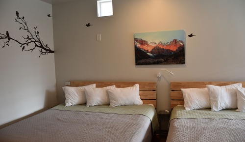 Estudio, varias camas