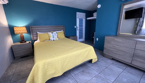 Habitación individual Deluxe, 1 cama de matrimonio, vistas parciales al mar (Room #11)
