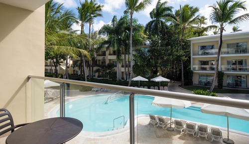 Pool View (3 Adults + 1 Child)