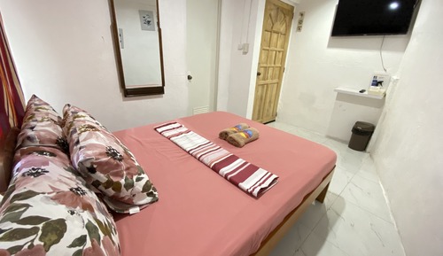 Habitación estándar, 1 cama de matrimonio, accesible para personas con discapacidad, baño privado