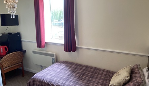 Habitación individual, baño privado