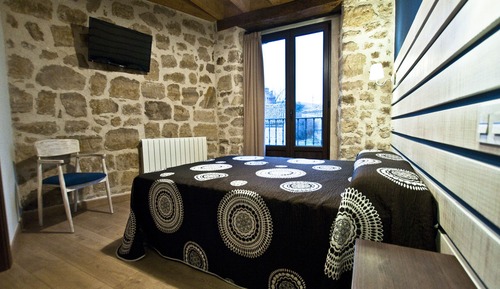 Habitación con 1 cama doble o 2 individuales