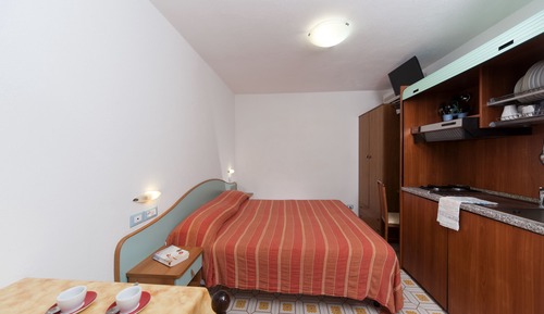 Estudio (Private Room 2 persons)