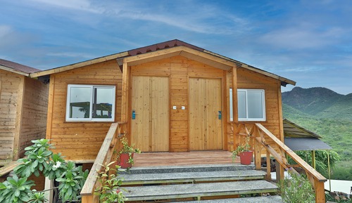 Habitación (Sajjan chalet with Wading pool)