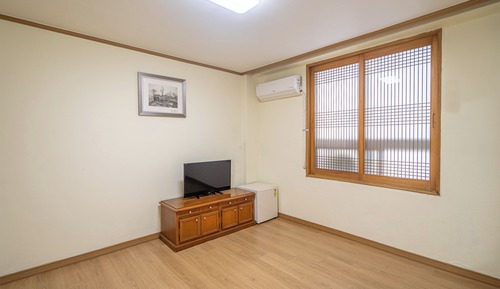 R01) Ondol Room for 2 people (No Kitchenette)