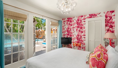 Room 12 - Poolside - 21+ Adult Only
