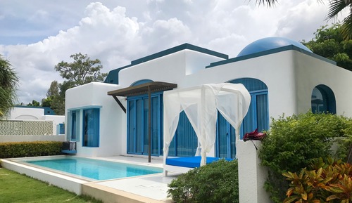 Private Beach Front Pool Villa