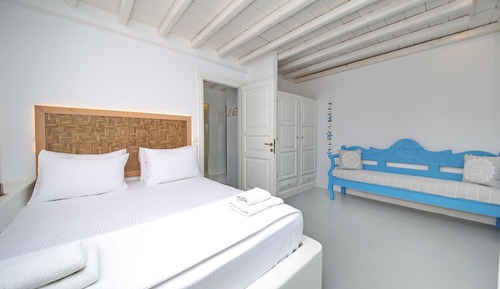 Apartamento Deluxe, 2 habitaciones, cocina básica, frente al mar