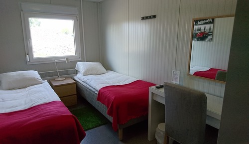 Habitación con 2 camas individuales