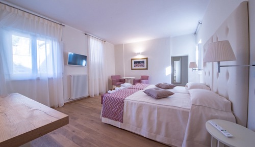 Habitación con 1 cama doble o 2 individuales