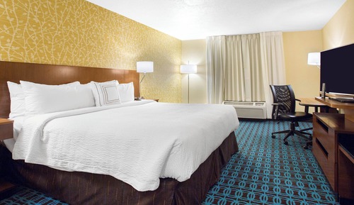 Habitación, 1 cama de matrimonio grande, no fumadores (Mobility/Hearing Accessible, Tub)