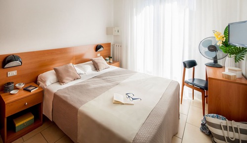 Habitación económica doble, 1 cama doble