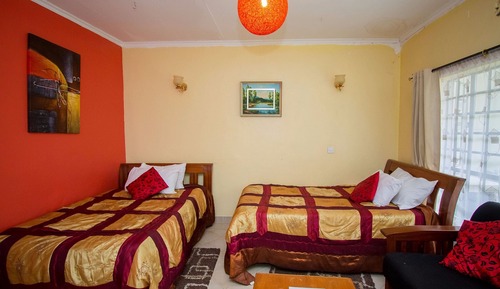 Habitación estándar con 1 cama doble o 2 individuales