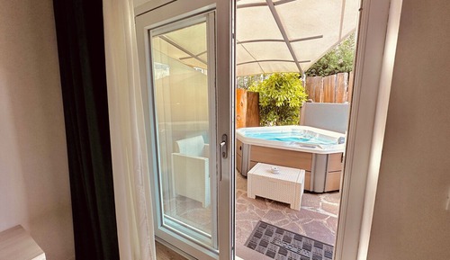 Habitación exclusiva con 1 cama doble o 2 individuales