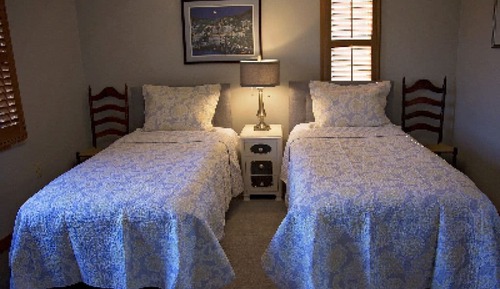 Habitación doble, baño privado, vistas al río (Shenandoah)