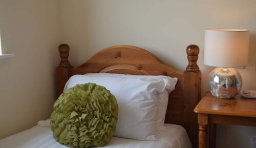 Habitación con 2 camas individuales