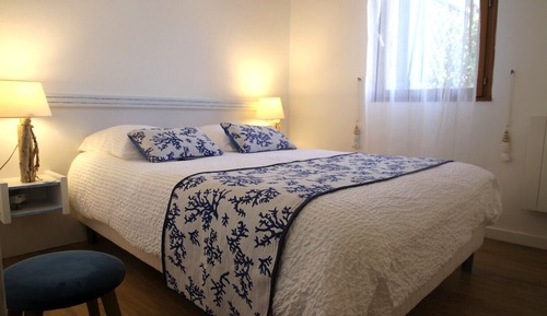 Standard Apartment, Ensuite, Sea View (T2)