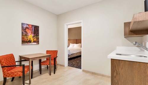 Suite familiar, varias camas, no fumadores, balcón (with Sofabed)