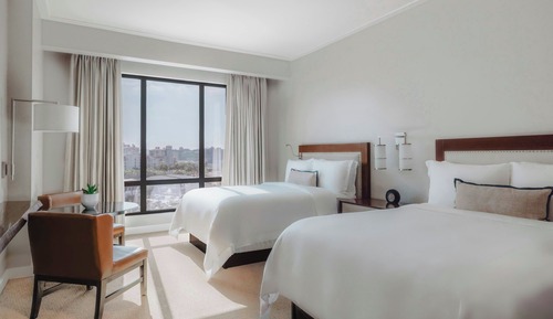 Habitación Deluxe, 2 camas de matrimonio, no fumadores, vistas a la ciudad