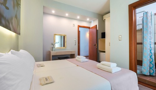 Habitación estándar, vistas parciales al mar