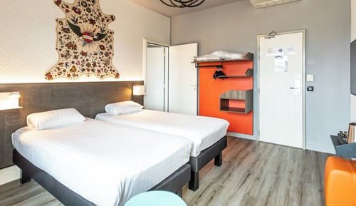 Habitación familiar, habitaciones comunicadas