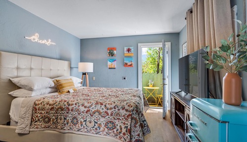 Room, 1 Queen Bed (Cottage)