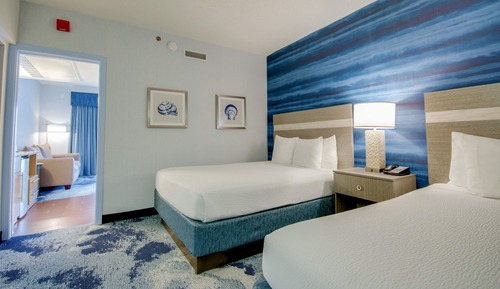 Suite, 2 camas de matrimonio, balcón