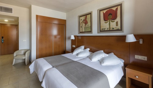 Habitación triple, terraza (3 adults)