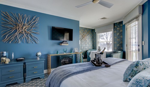 Habitación, bañera de hidromasaje, vistas al lago (Kokomo)