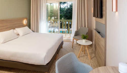 Habitación Club doble, 1 cama de matrimonio grande, planta baja