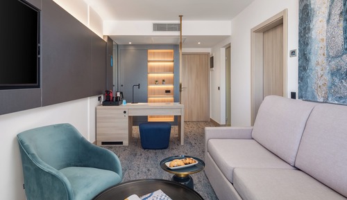 Superior Suite with Seaside Balcony