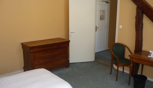 Habitación superior con 2 camas individuales