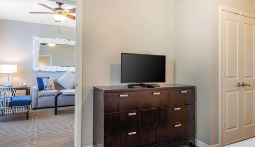 Suite, 3 habitaciones, no fumadores, balcón