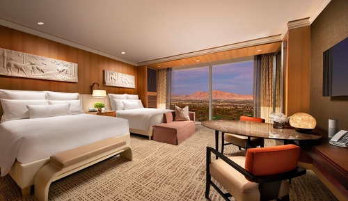 Wynn Panoramic View Two Queens